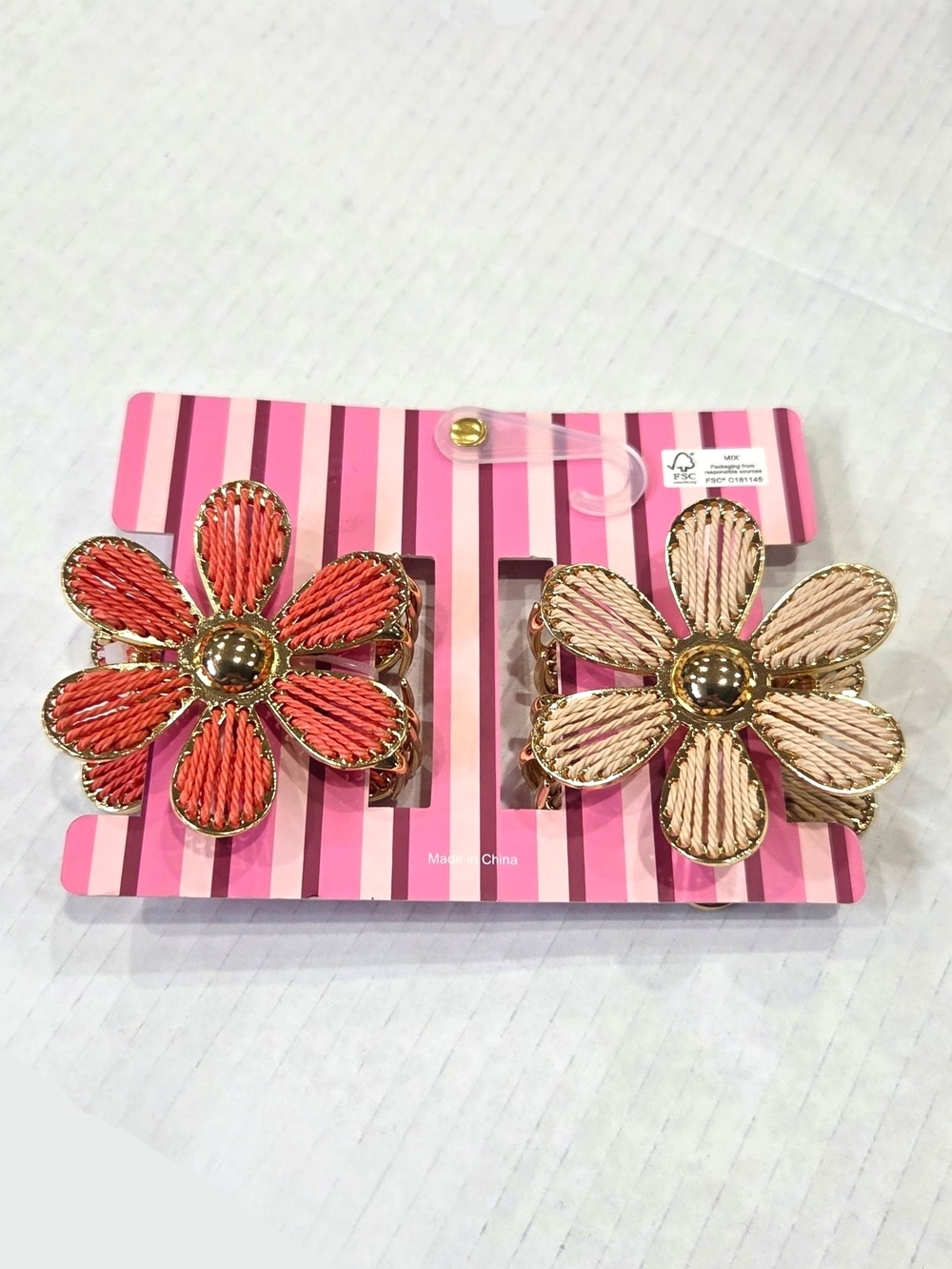 piper·k Daisy Hair Clip Duo - Coral & Beige NWT - Picture 2 of 3